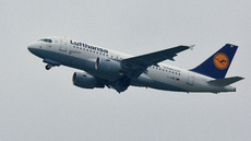 Airbus A319-100_4.jpg